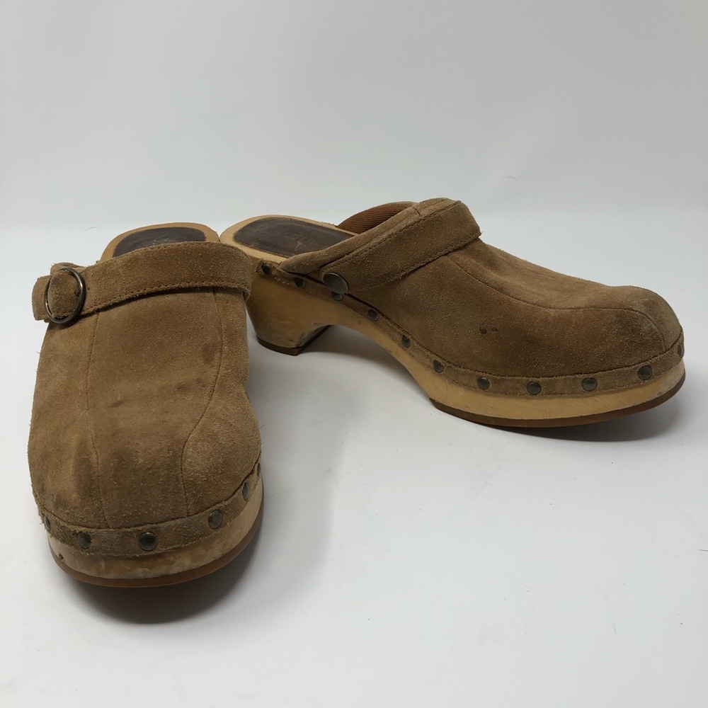 SIMPLE studded clogs sz 9